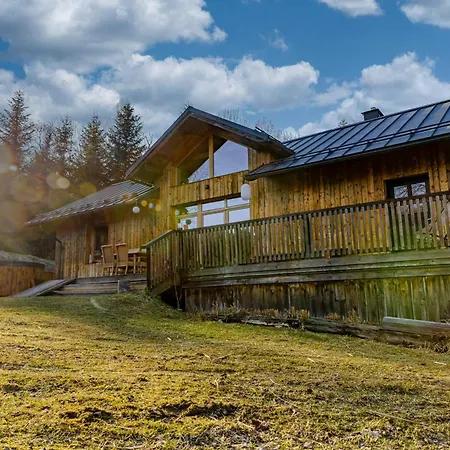 Holiday home Lotna Pszczola Dom Przy Strumyku Z Balia Pod Gwiazdami Ropki